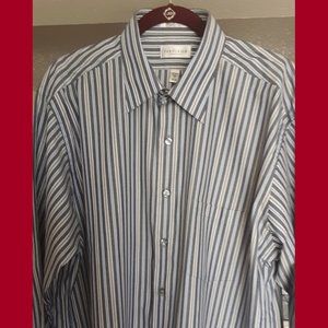 Van Heusen wrinkle free dress shirt